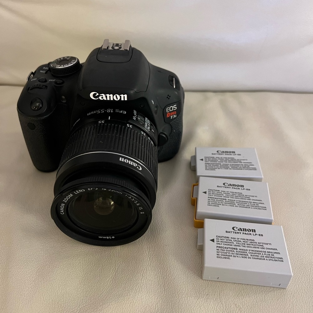 Canon EOS Rebel T3i Digital SLR Camera with EF-S 18-55mm f/3.5-5.6 is Lens